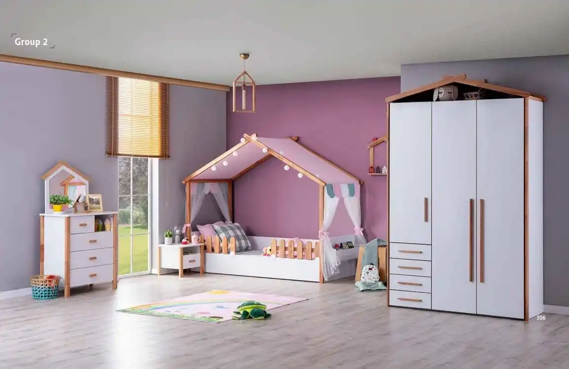 My House Pembe