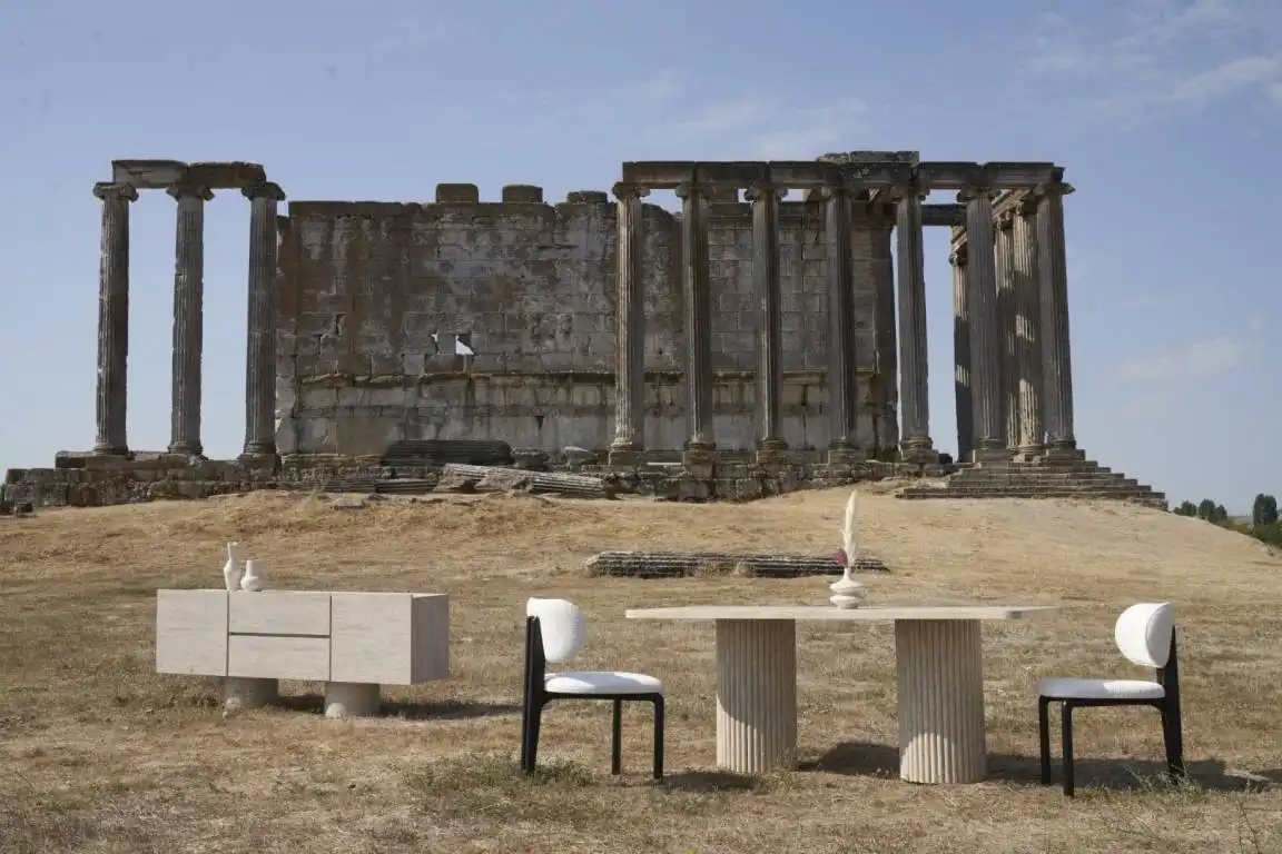 Roma Yemek Odası